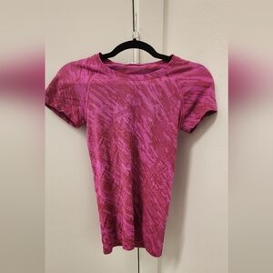 Lululemon Swiftly Tech